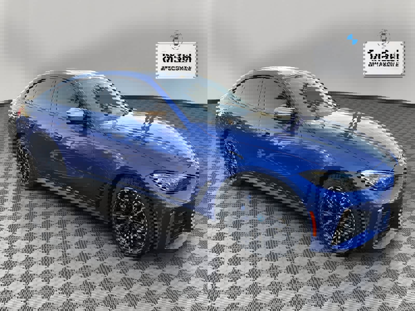 Certified 2023 BMW i4 M50 w/ Premium Package image 5