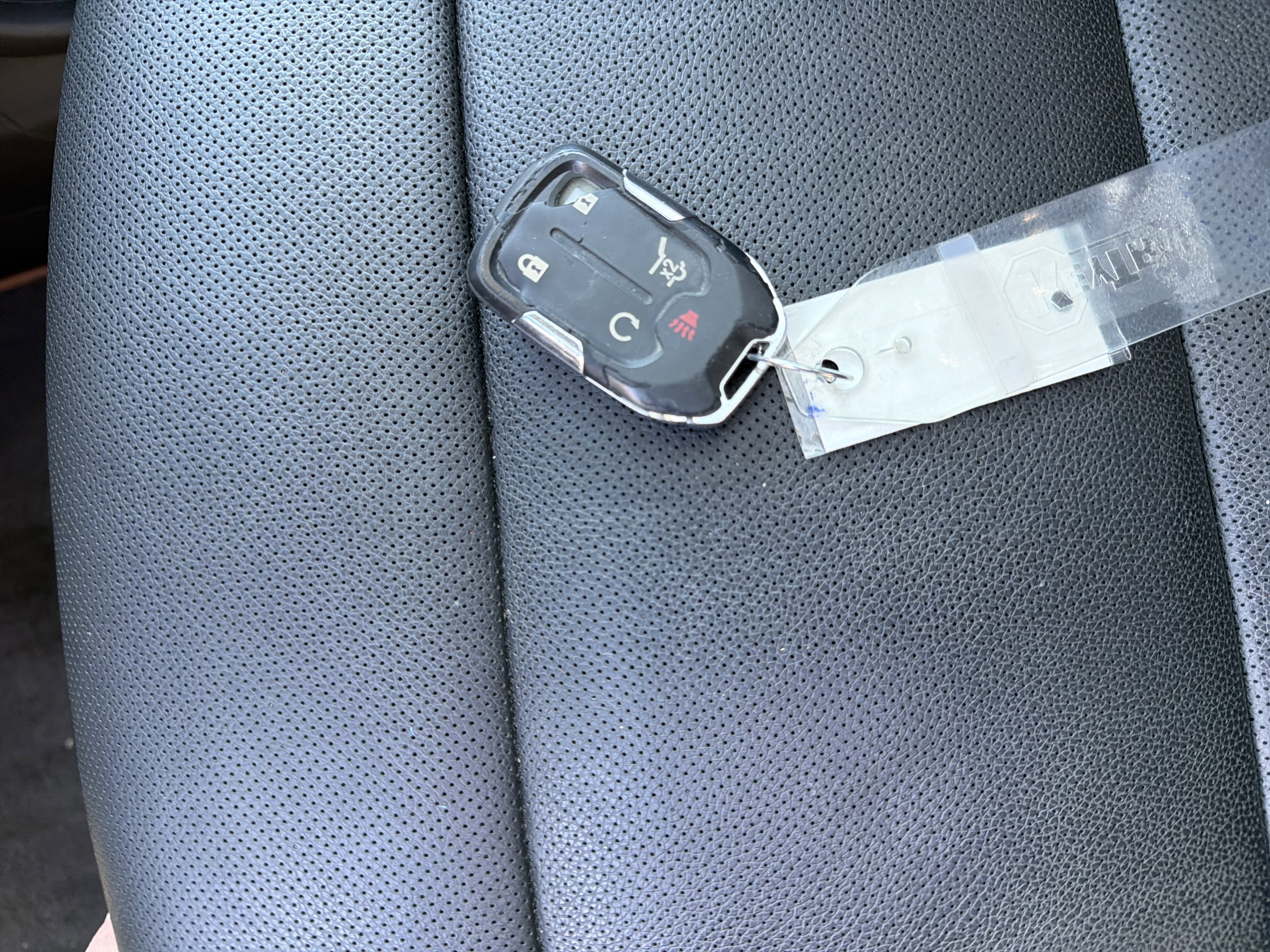 Used 2023 GMC Acadia AT4 w/ Technology Package image 36