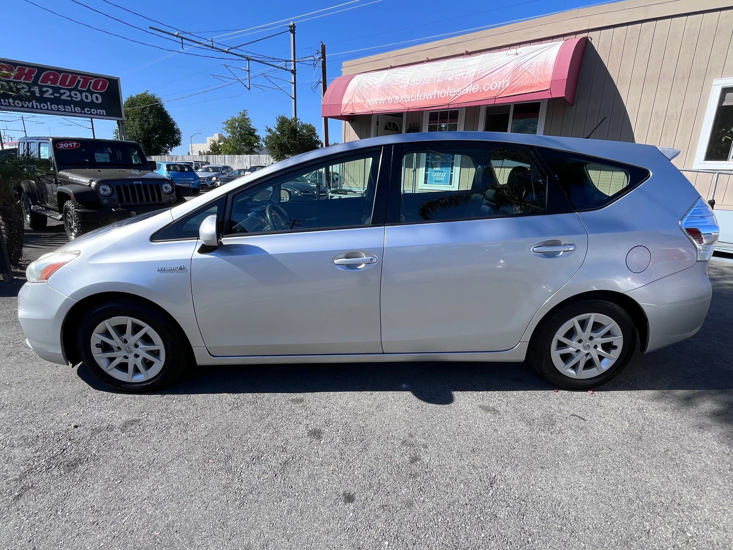 Used 2012 Toyota Prius V Three FWD image 5