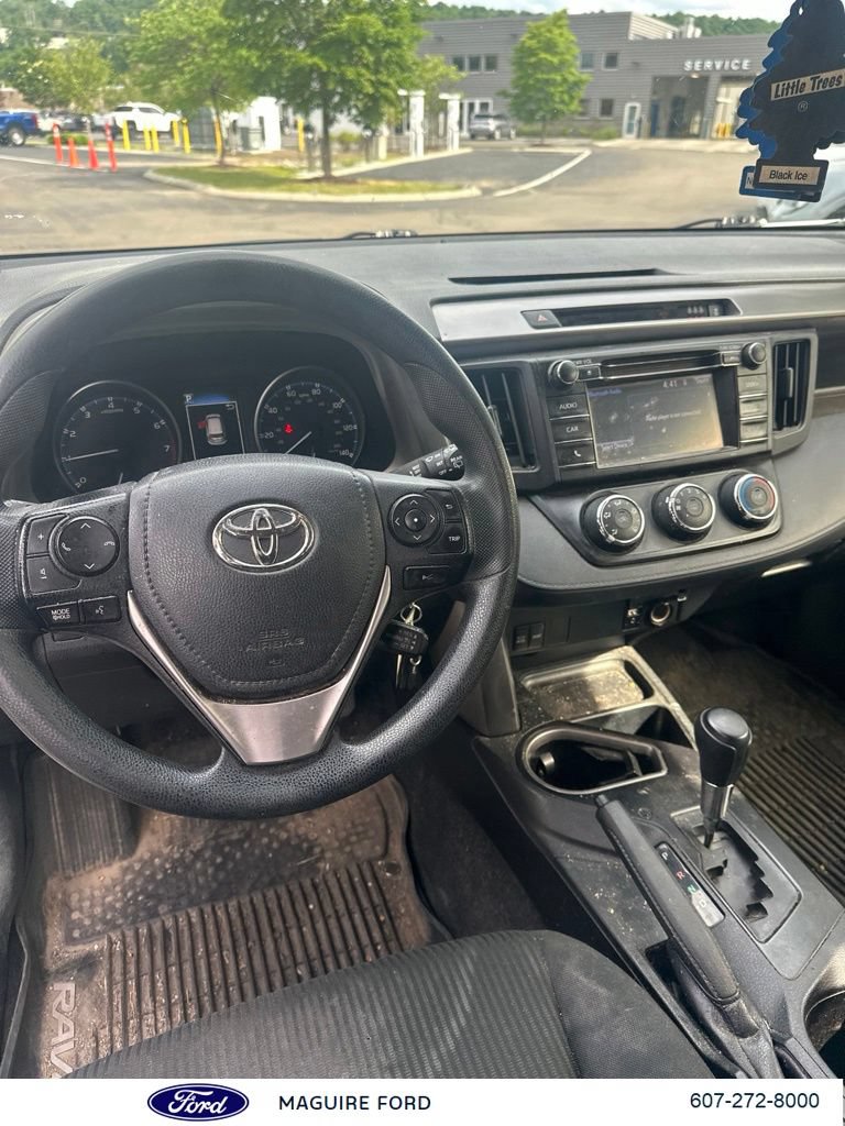 Used 2017 Toyota RAV4 LE w/ All Weather Liner Package AWD/4WD image 15