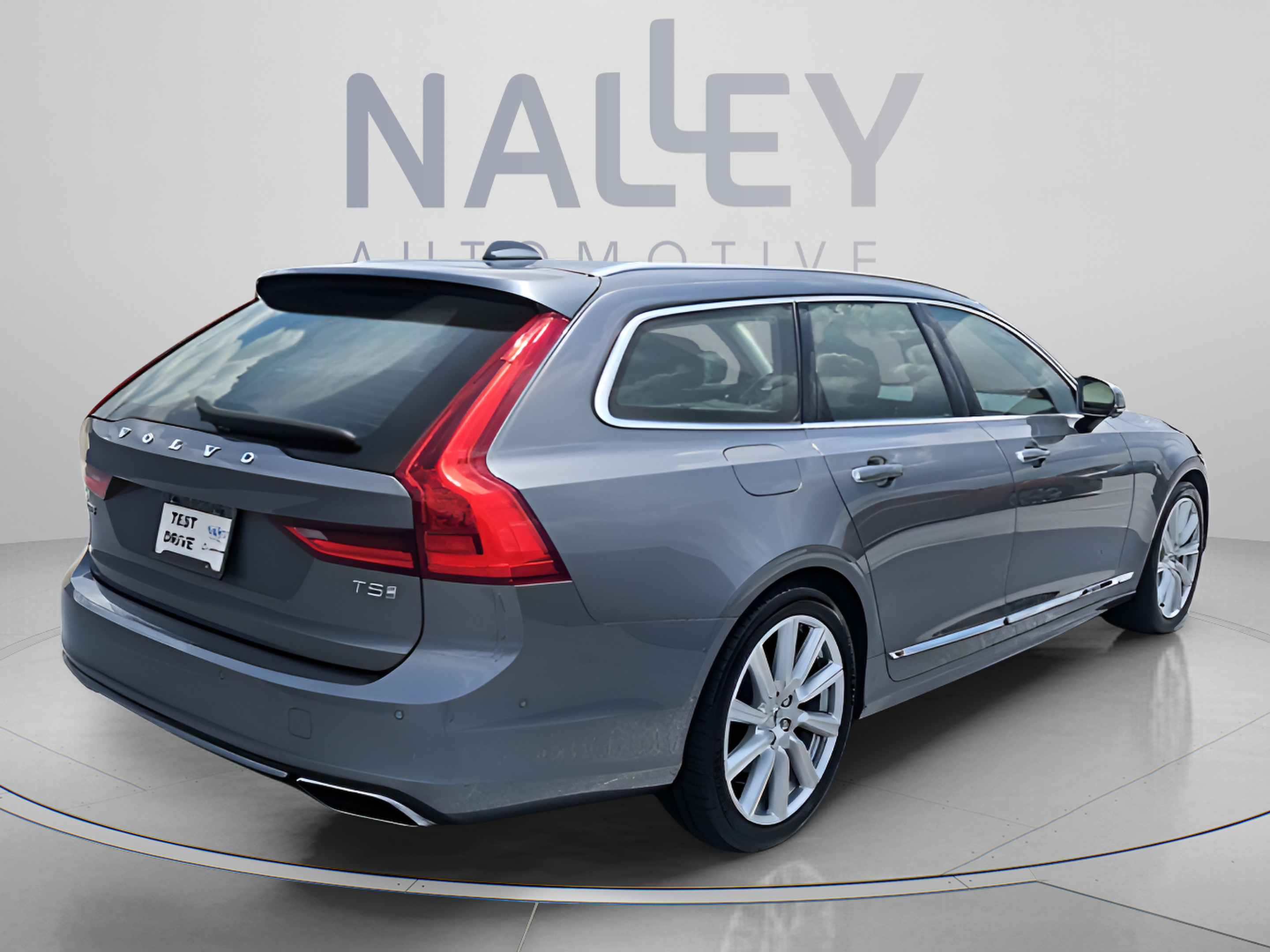 Used 2019 Volvo V90 T5 Inscription FWD image 5