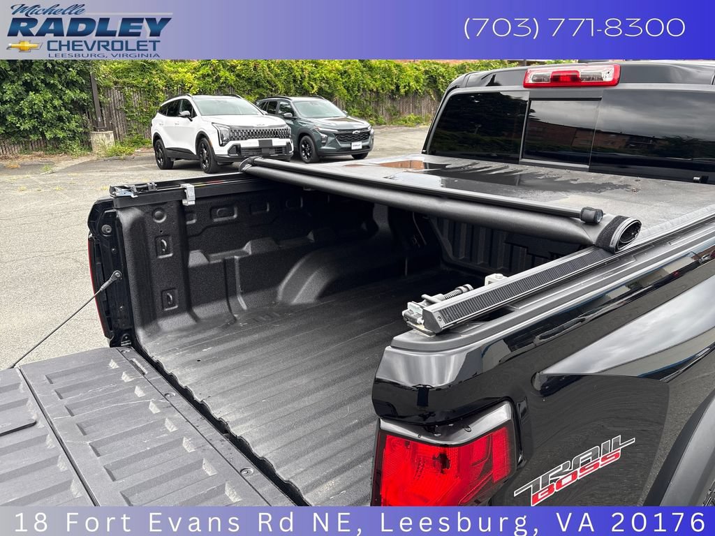 Used 2026 Chevrolet Colorado Trail Boss AWD/4WD image 12