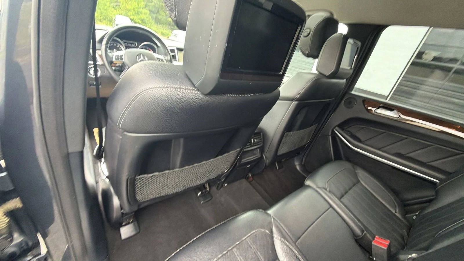 Used 2013 Mercedes-Benz GL 450 4MATIC image 37