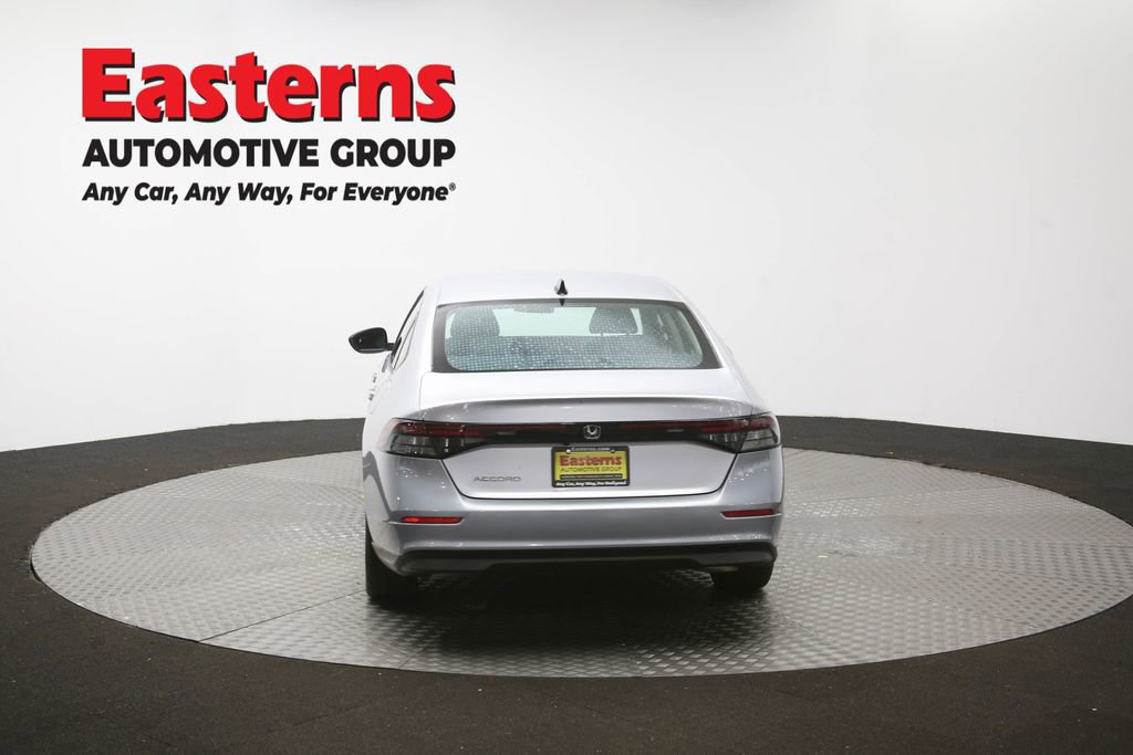 Used 2025 Honda Accord SE image 39