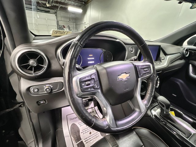 Used 2019 Chevrolet Blazer Premier w/ Sun and Wheels Package AWD/4WD image 10