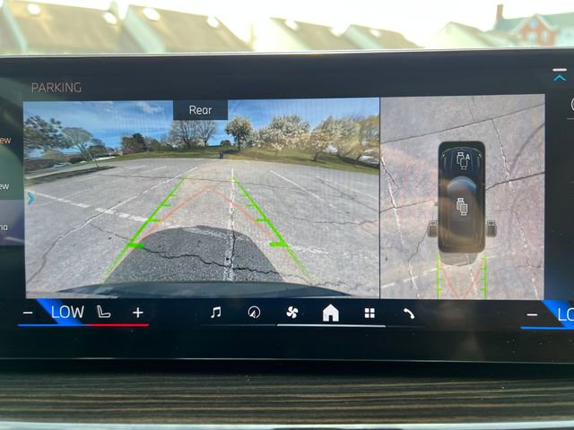 Used 2024 BMW X5 xDrive40i w/ Executive Package AWD/4WD image 22