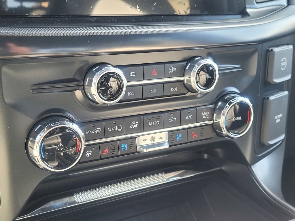 New 2026 Ford F150 Lariat w/ Equipment Group 502A High image 53