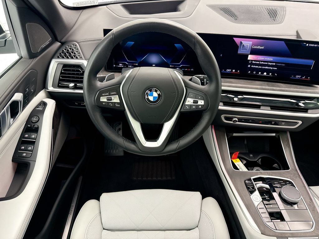 Certified 2026 BMW X5 xDrive40i w/ Climate Comfort Package AWD/4WD image 10