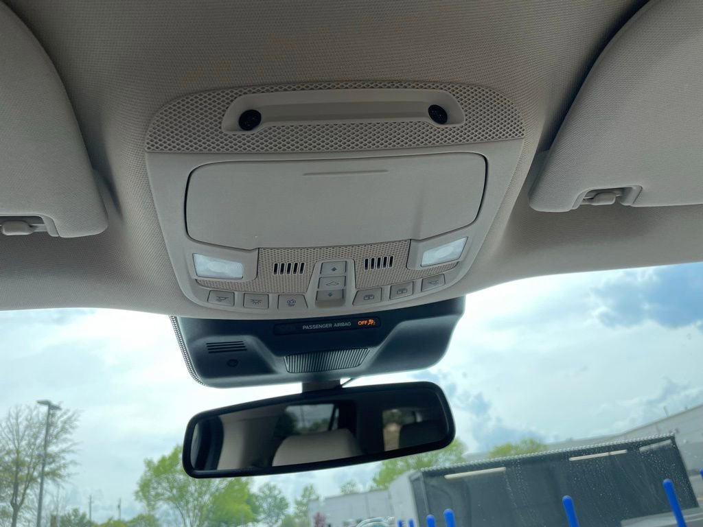 Used 2023 Ford Expedition Platinum image 16