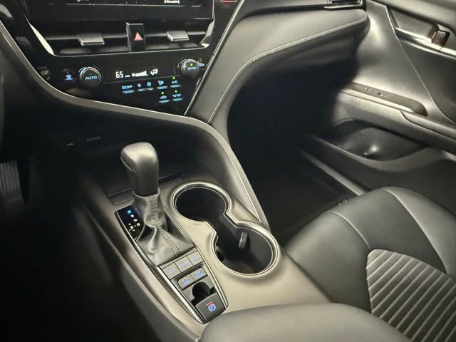 Used 2022 Toyota Camry SE image 23