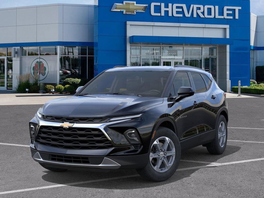 New 2026 Chevrolet Blazer LT w/ Convenience Package AWD/4WD image 6