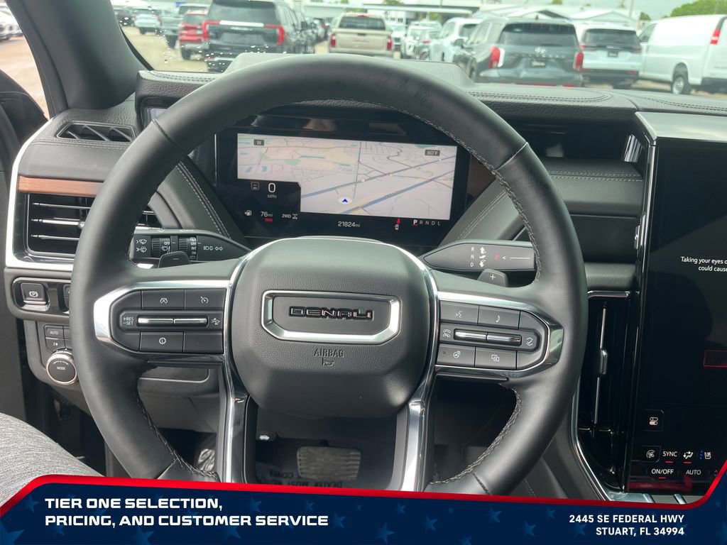 Used 2025 GMC Yukon Denali AWD/4WD image 20