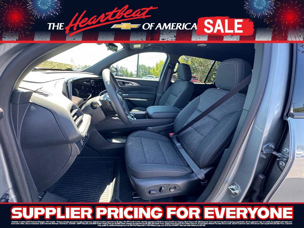 New 2027 Chevrolet Traverse LT w/ Driver Confidence Package FWD image 14
