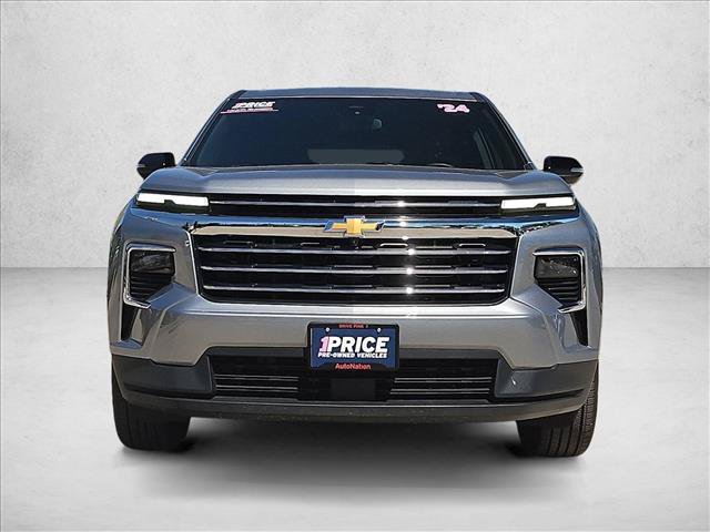 Used 2024 Chevrolet Traverse LT FWD video 2