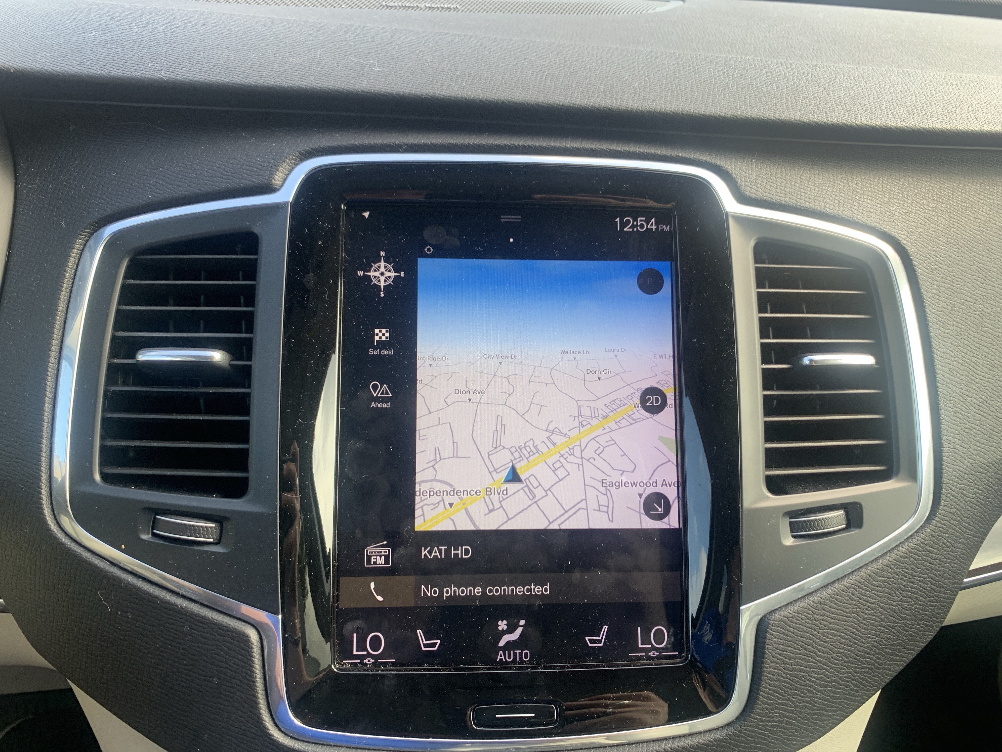 Used 2019 Volvo XC90 T6 Momentum w/ Advanced Package AWD/4WD image 24