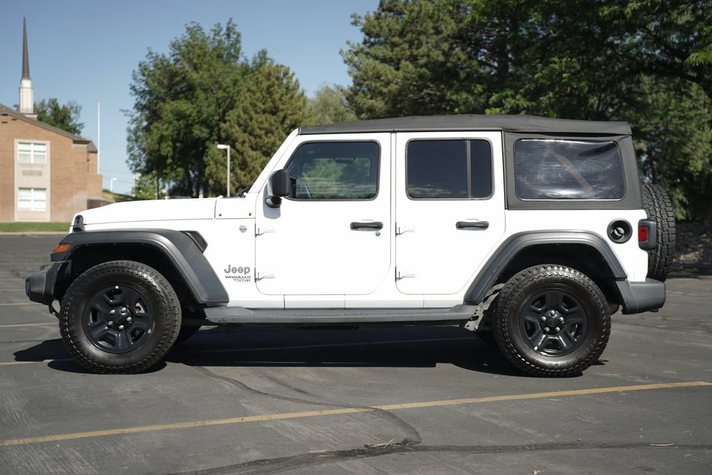 Used 2018 Jeep Wrangler Unlimited Sport AWD/4WD image 2