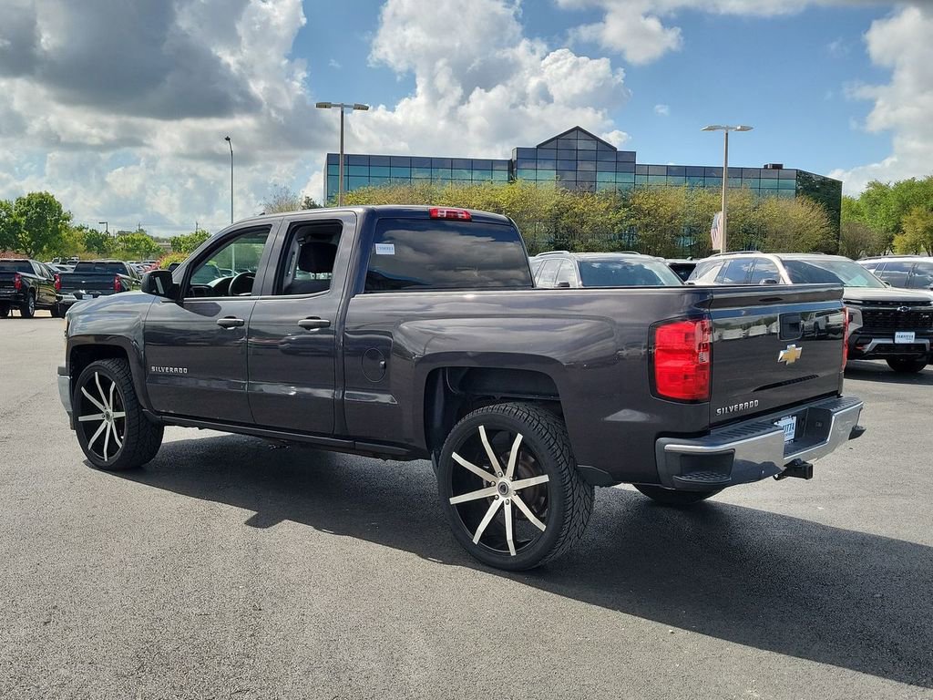 Used 2014 Chevrolet Silverado 1500 W/T w/ Trailering Package image 4