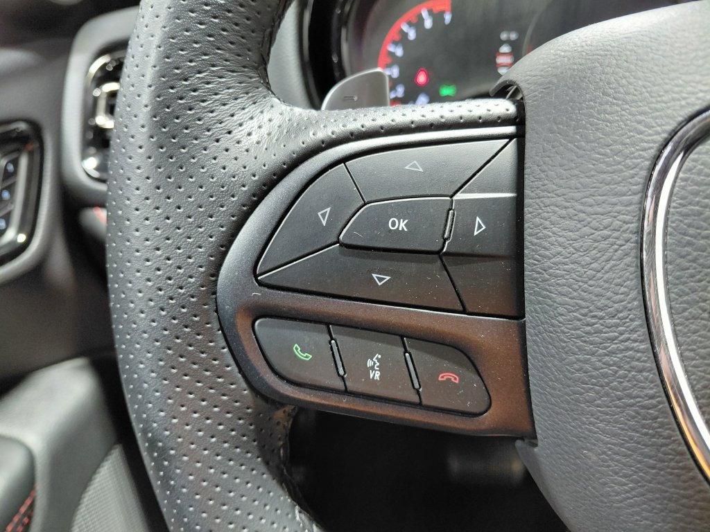 Used 2025 Dodge Durango GT AWD/4WD image 38