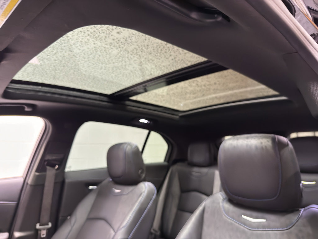 Used 2024 Cadillac XT4 Sport image 37