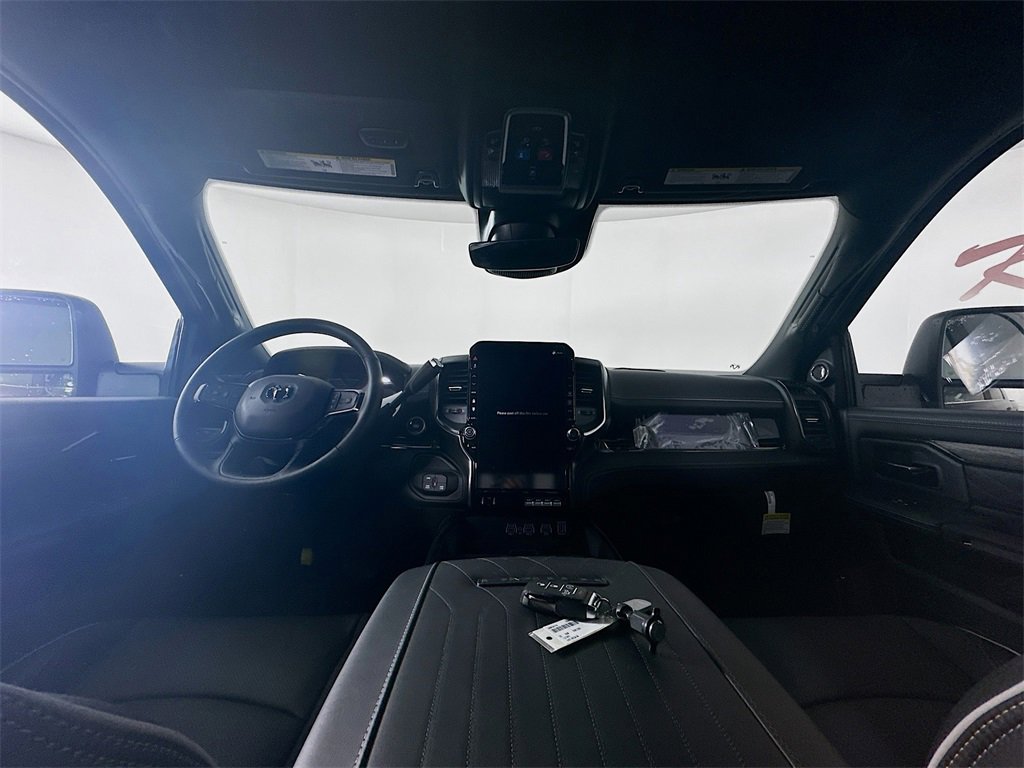 New 2026 RAM 2500 Limited w/ Towing Technology Group image 9