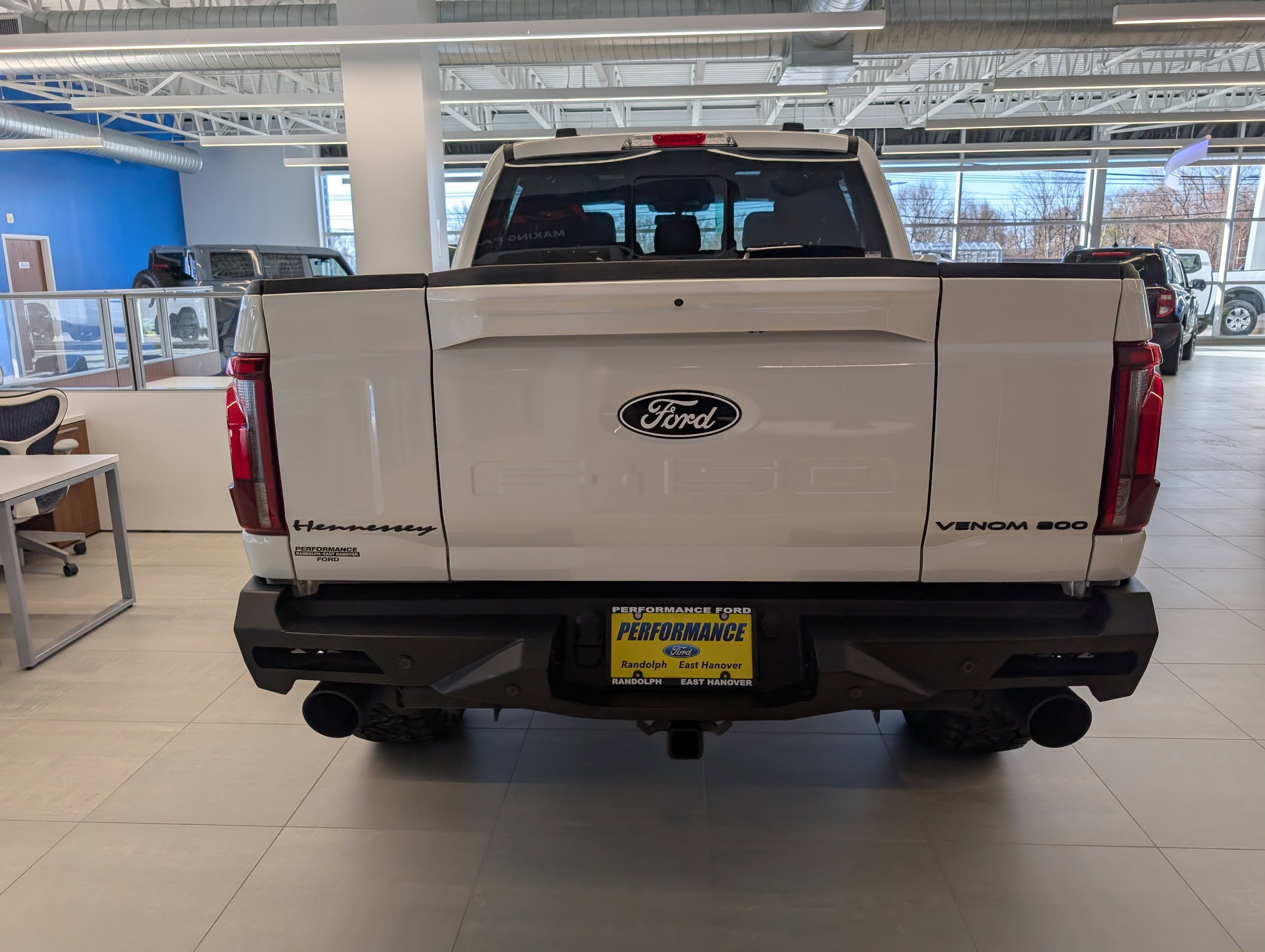 New 2025 Ford F150 Lariat w/ Equipment Group 502A High image 35