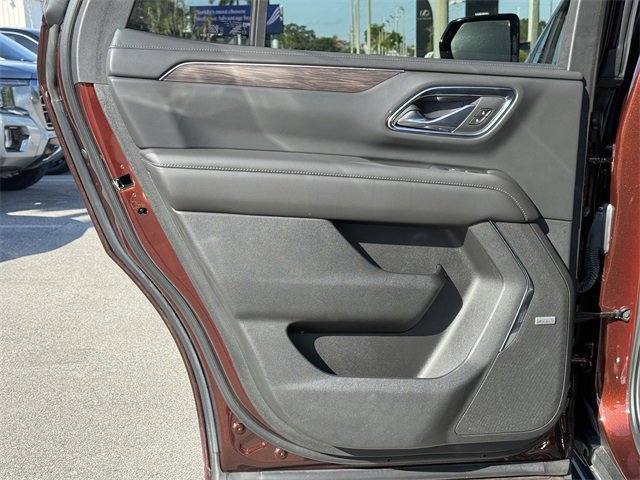 Used 2023 Chevrolet Tahoe LT image 33