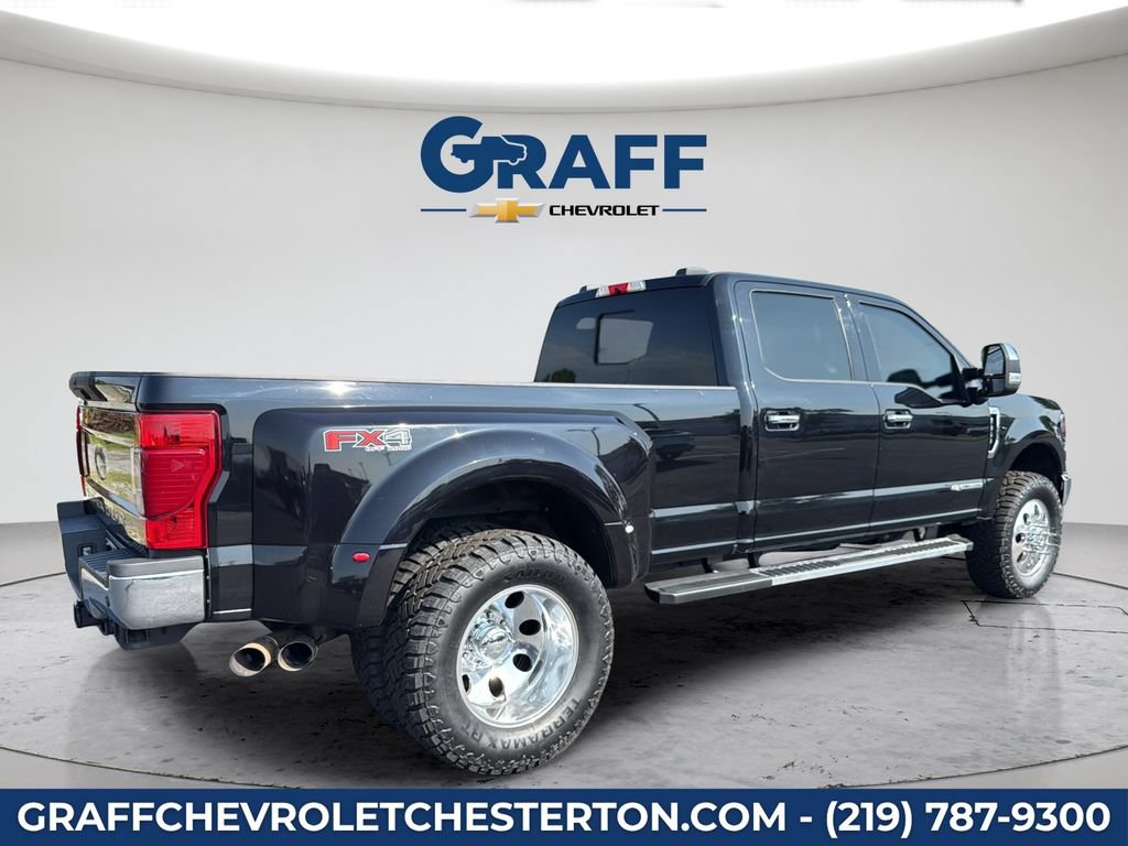 Used 2022 Ford F350 XLT w/ XLT Premium Package AWD/4WD image 15