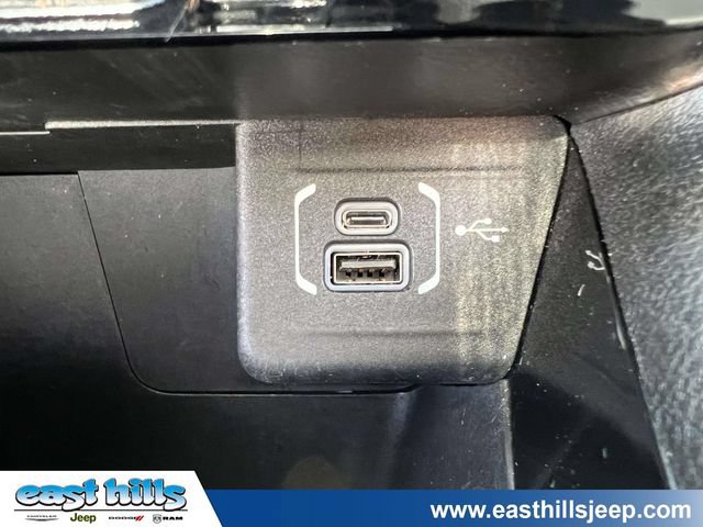 Certified 2022 Jeep Compass Limited AWD/4WD image 31