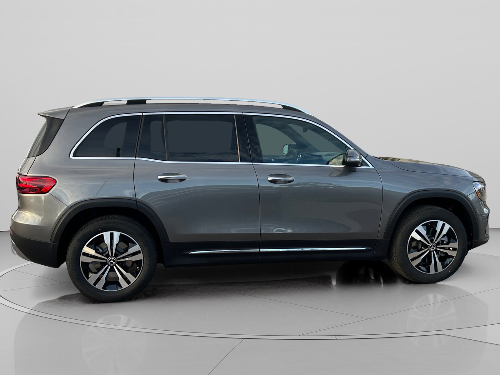 New 2026 Mercedes-Benz GLB 250 4MATIC image 6