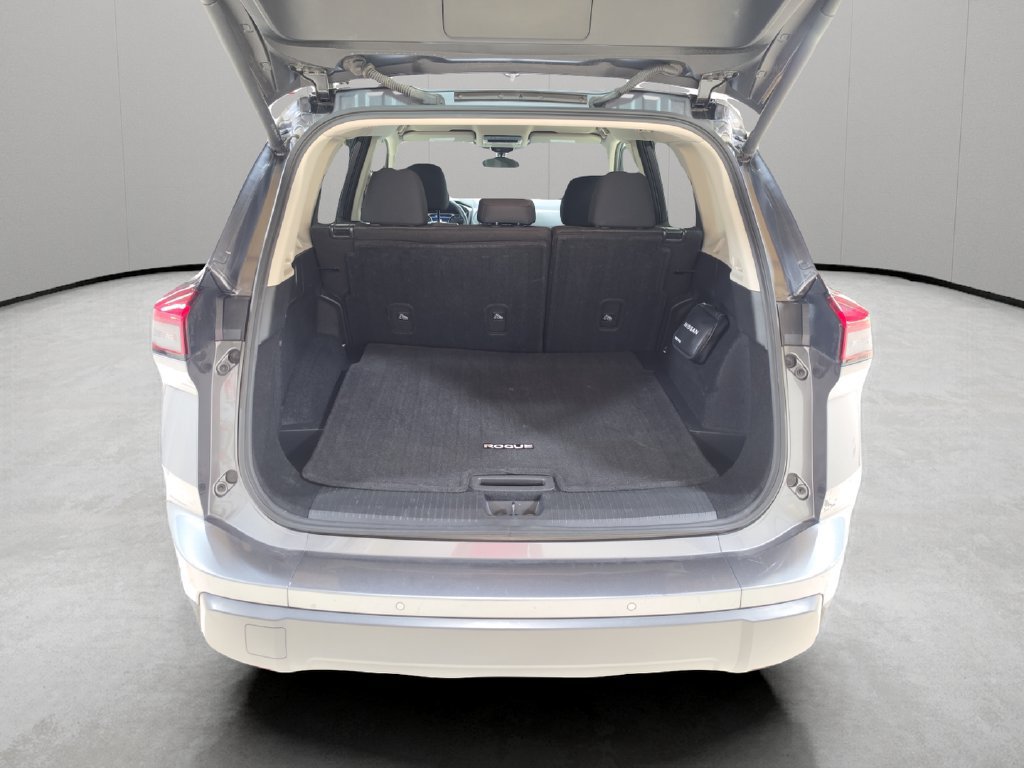 Used 2026 Nissan Rogue SV AWD/4WD image 11