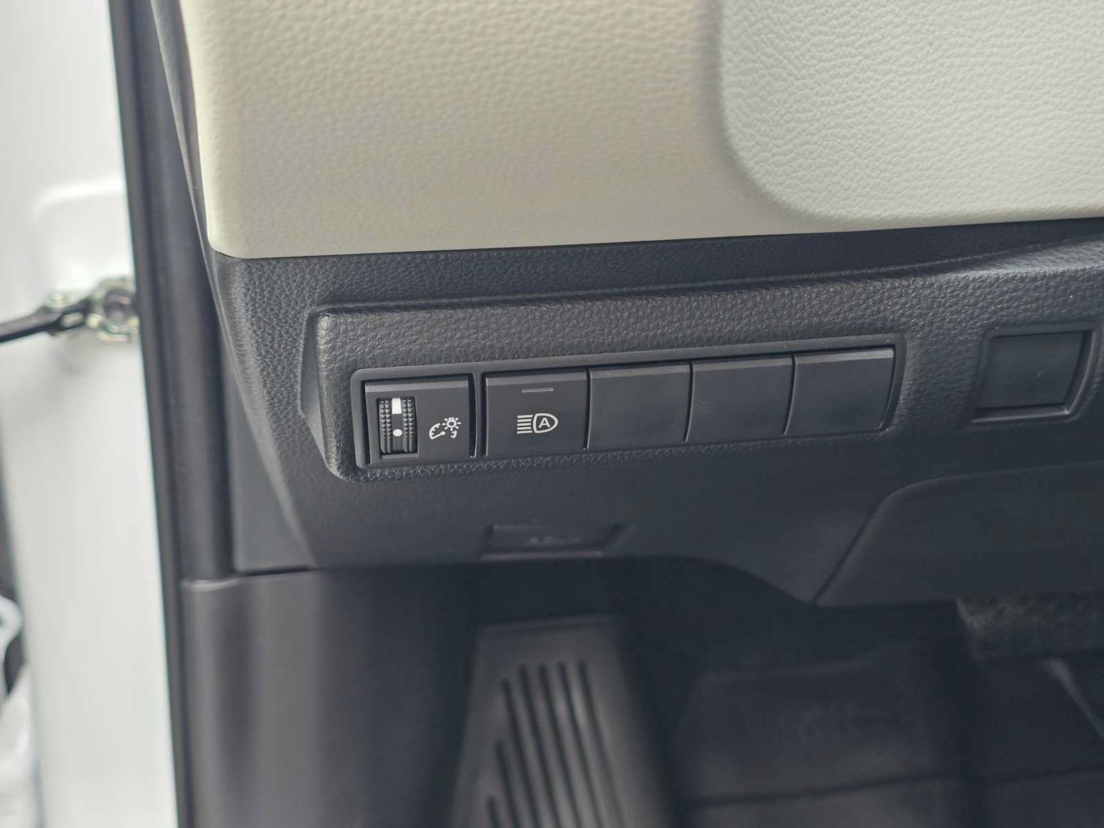 Certified 2026 Toyota Corolla LE FWD image 24