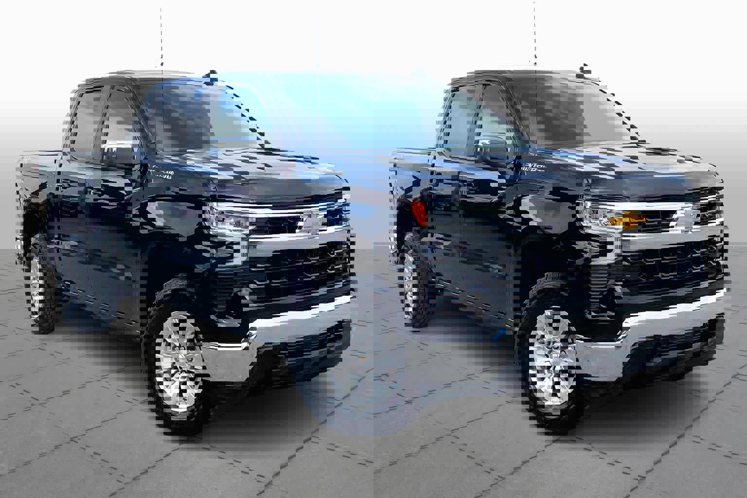 Certified 2025 Chevrolet Silverado 1500 LT image 2