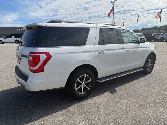 Used 2018 Ford Expedition Max XLT w/ Equipment Group 202A AWD/4WD image 6