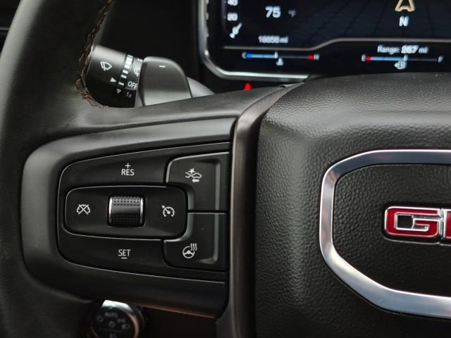 Used 2025 GMC Sierra 1500 AT4 w/ AT4 Premium Package AWD/4WD image 14