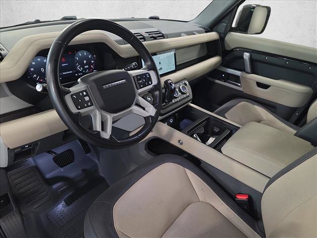 Used 2024 Land Rover Defender 110 X-Dynamic SE AWD/4WD image 15