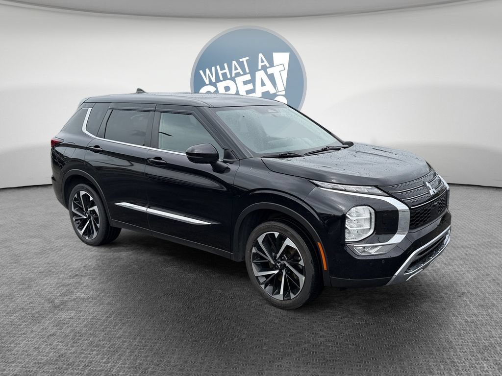 Used 2023 Mitsubishi Outlander SE AWD/4WD video 1