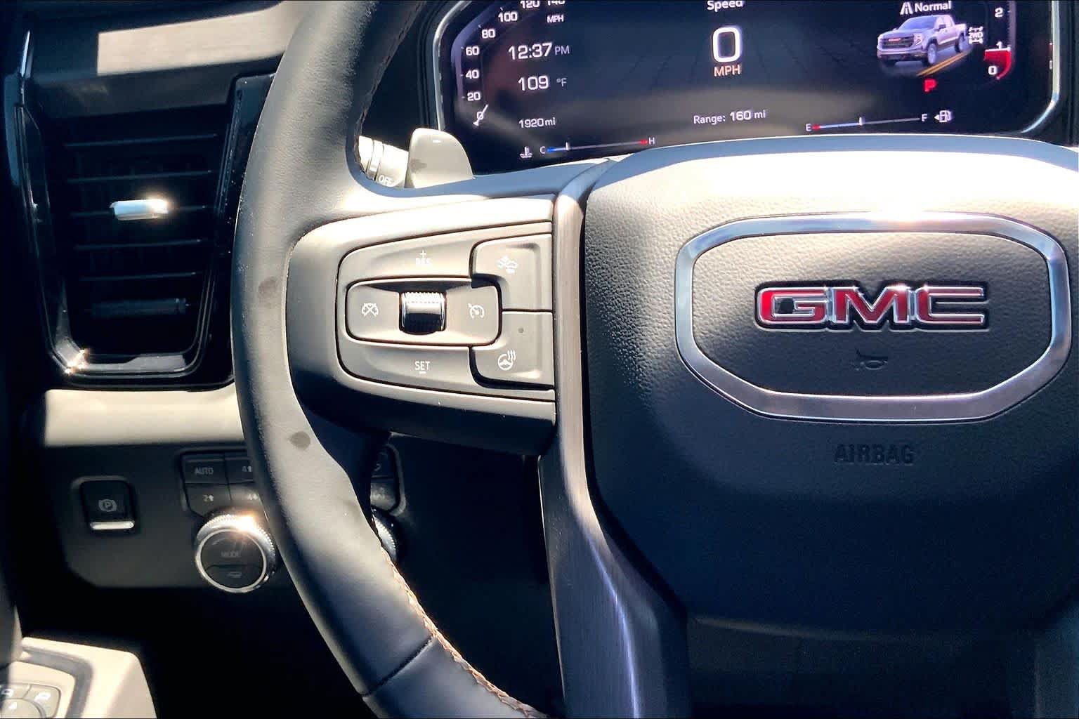 Used 2026 GMC Sierra 1500 AT4 w/ AT4 Premium Package AWD/4WD image 24