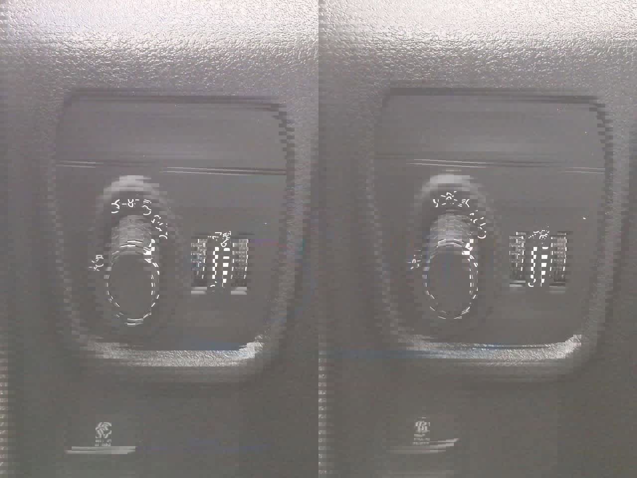 Used 2024 Jeep Grand Cherokee Altitude image 18