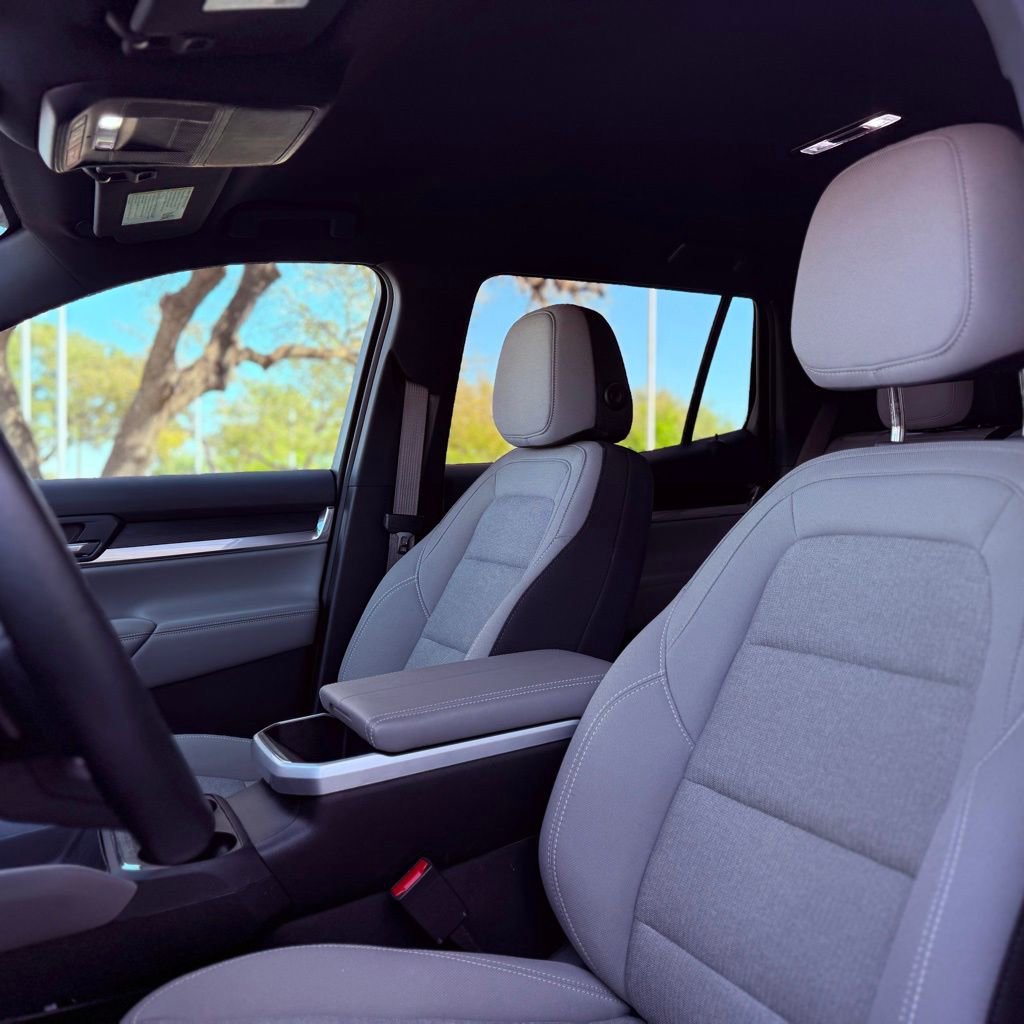 Used 2026 GMC Terrain Elevation image 23