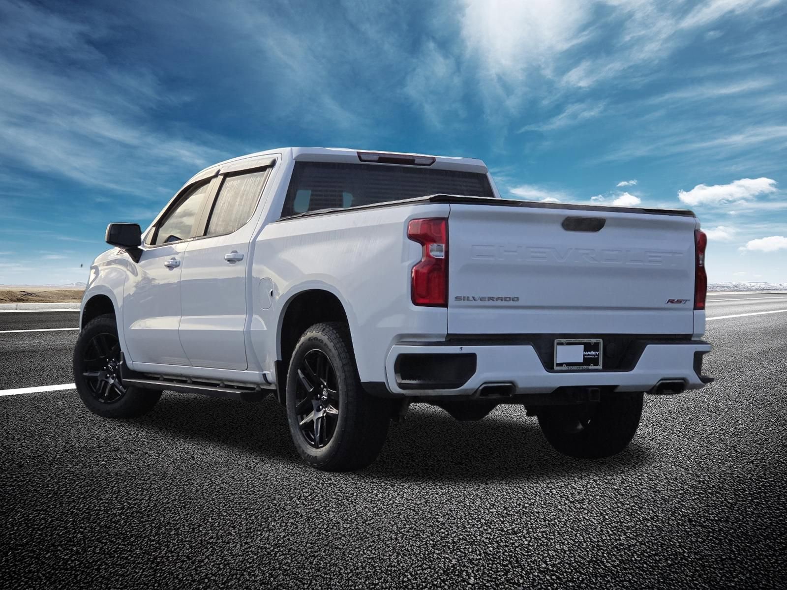 Used 2023 Chevrolet Silverado 1500 RST w/ Z71 Off-Road Package AWD/4WD image 20