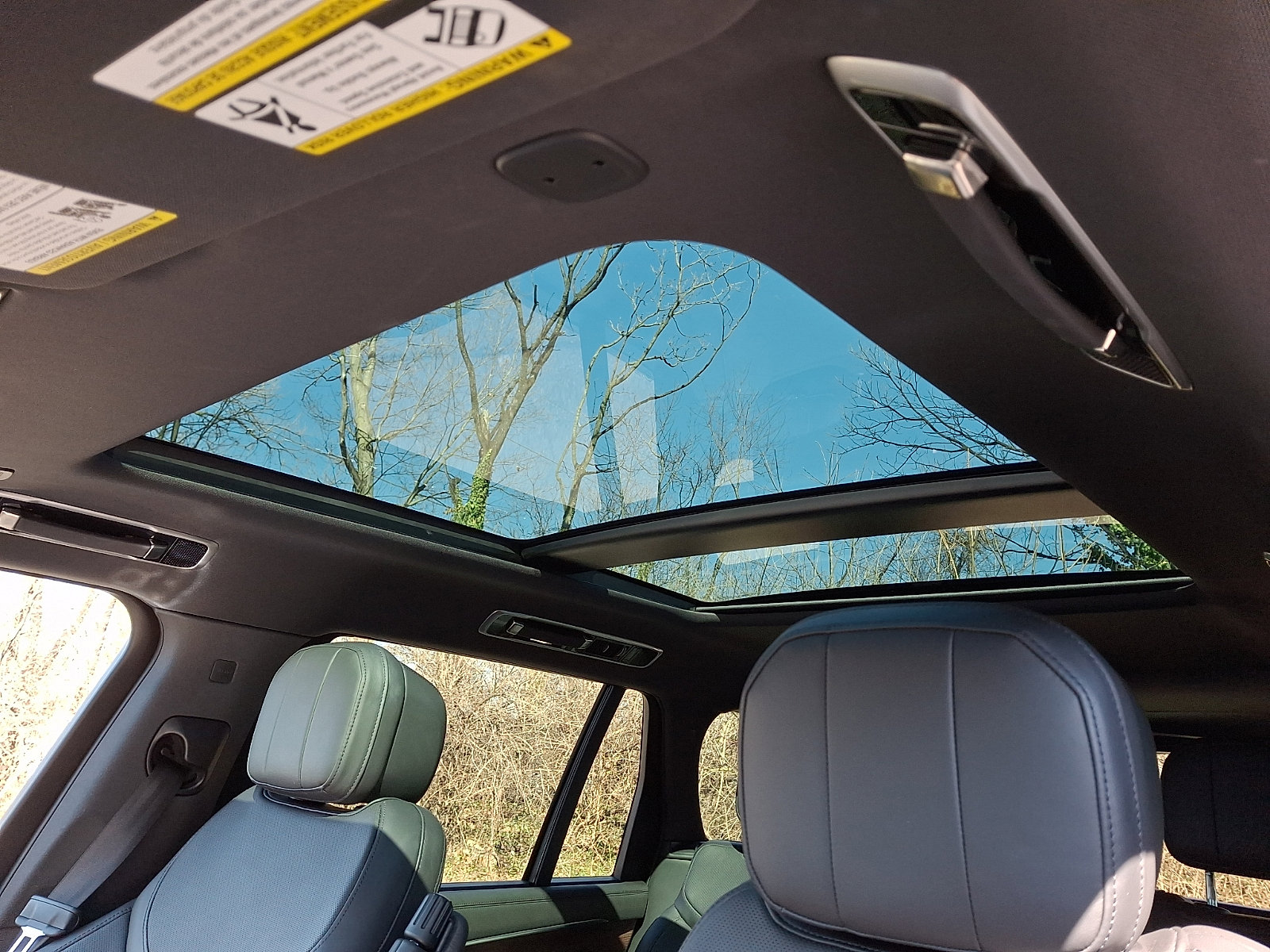 Used 2023 Land Rover Range Rover Long Wheelbase SE image 11