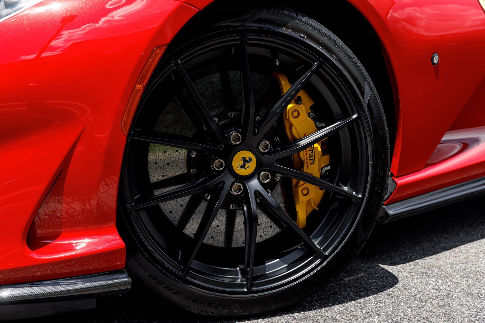 Used 2021 Ferrari 812 GTS RWD image 49