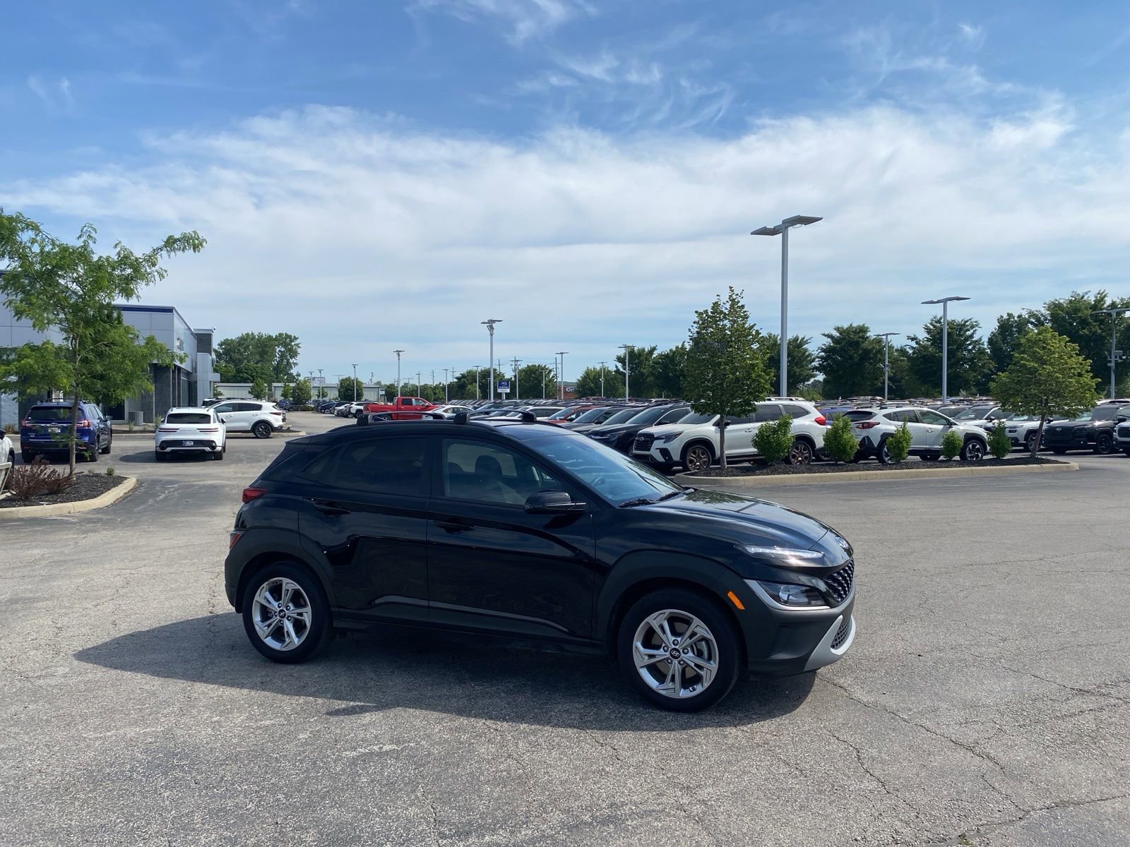 Used 2023 Hyundai Kona SEL AWD/4WD image 9