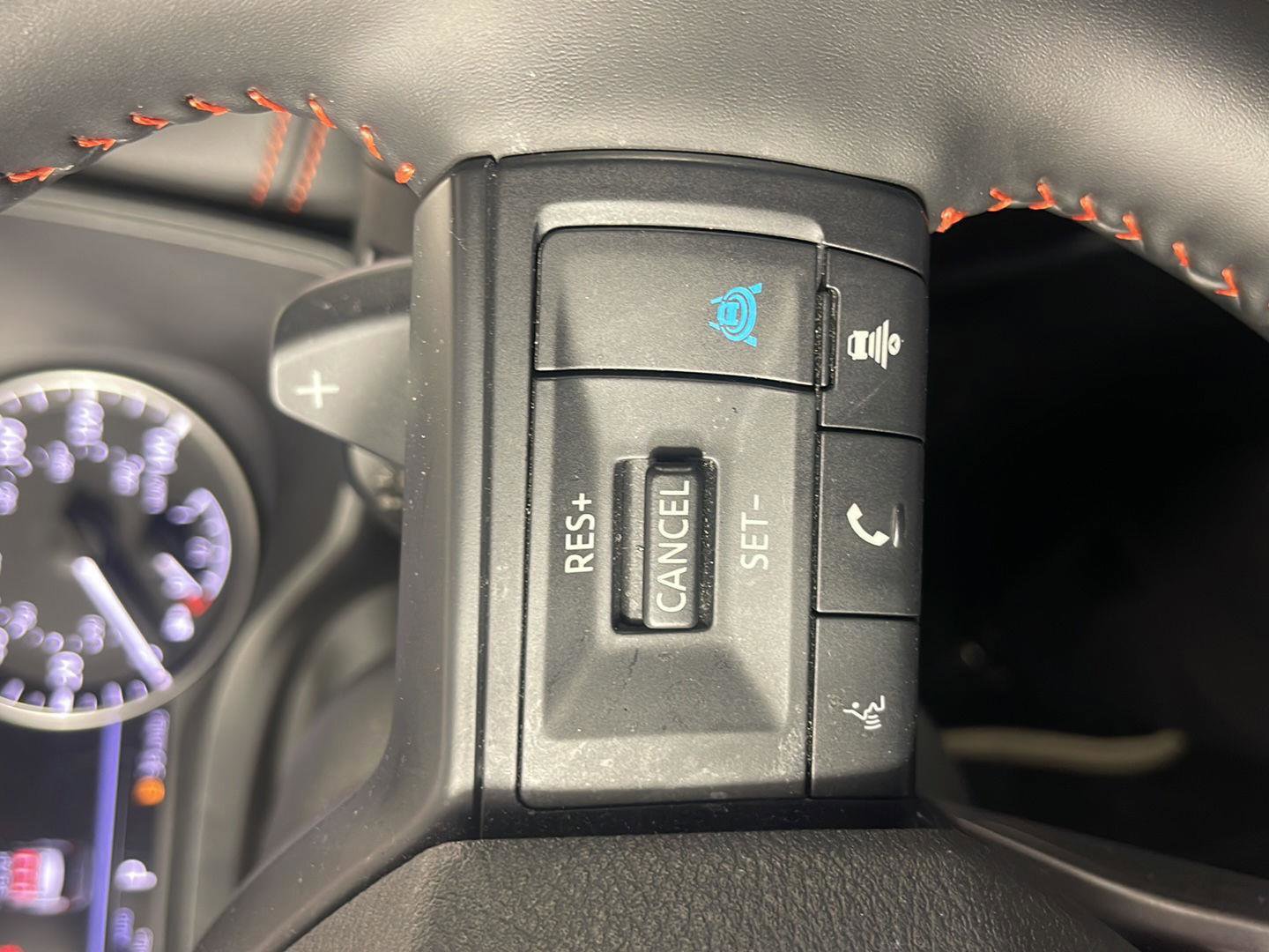 Used 2025 Nissan Rogue SV image 20