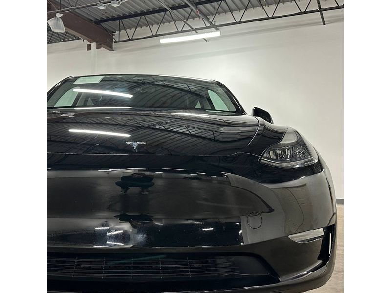 Used 2023 Tesla Model Y Performance image 5