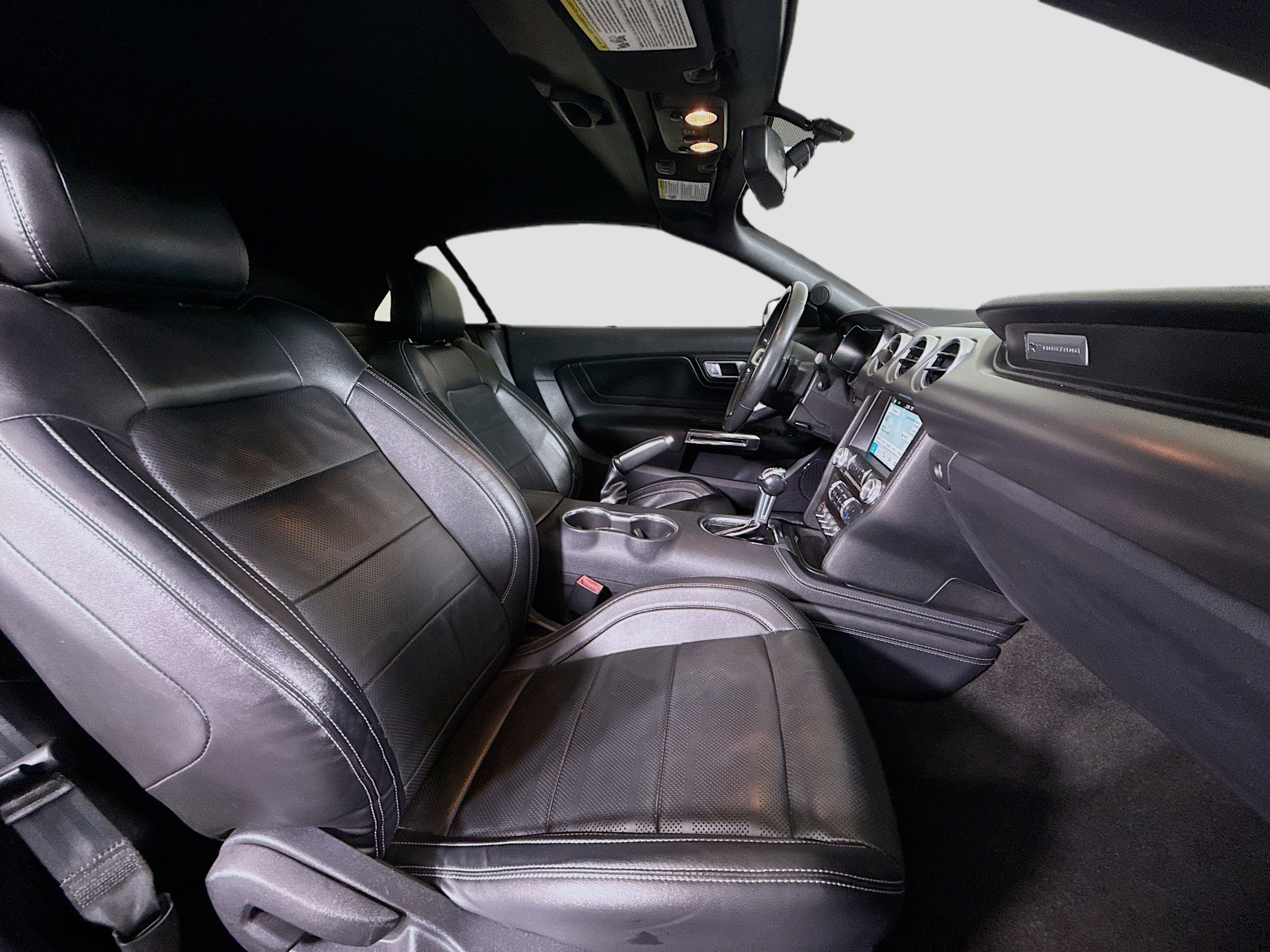 Used 2018 Ford Mustang Premium w/ Equipment Group 201A image 28