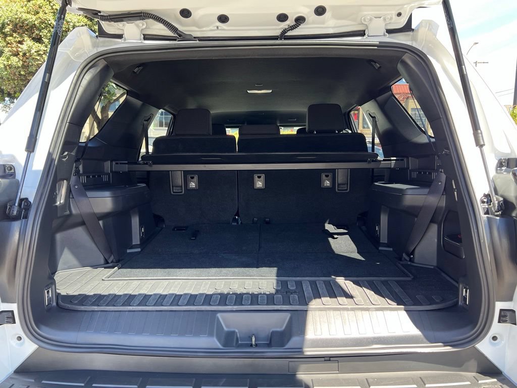 Certified 2026 Toyota 4Runner SR5 AWD/4WD image 41