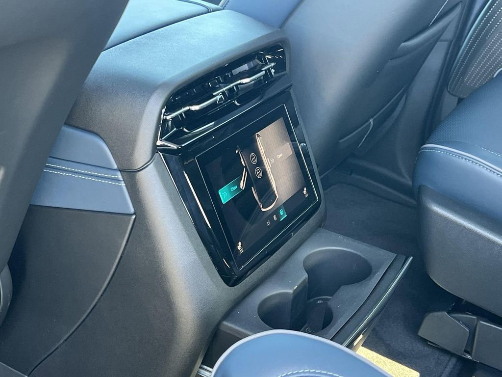 New 2025 Cadillac Escalade IQ Sport 2 image 31