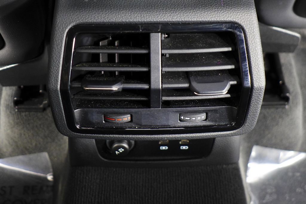 Used 2022 Audi Q3 2.0T Premium w/ Convenience Package image 24