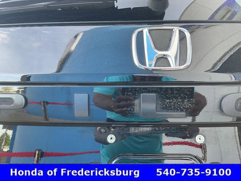 Certified 2024 Honda Pilot Elite image 14
